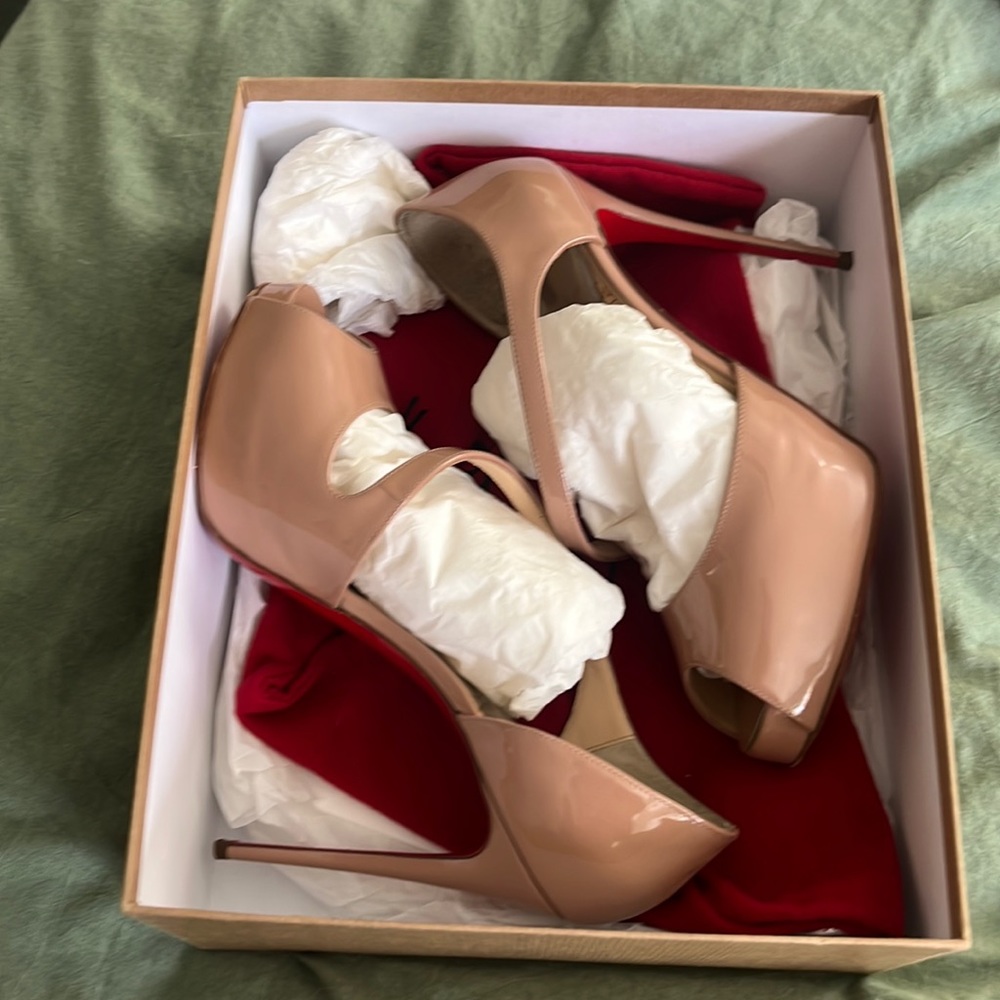 Christian Louboutin size 39/8 1/2